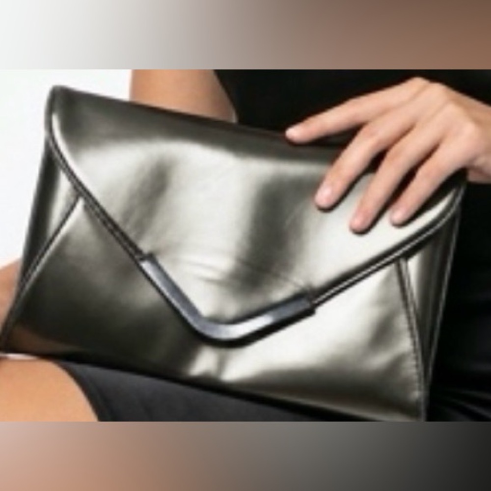 FOREVER 21 Silver Envelope Clutch Bag - Sleek Women's Evening Bag